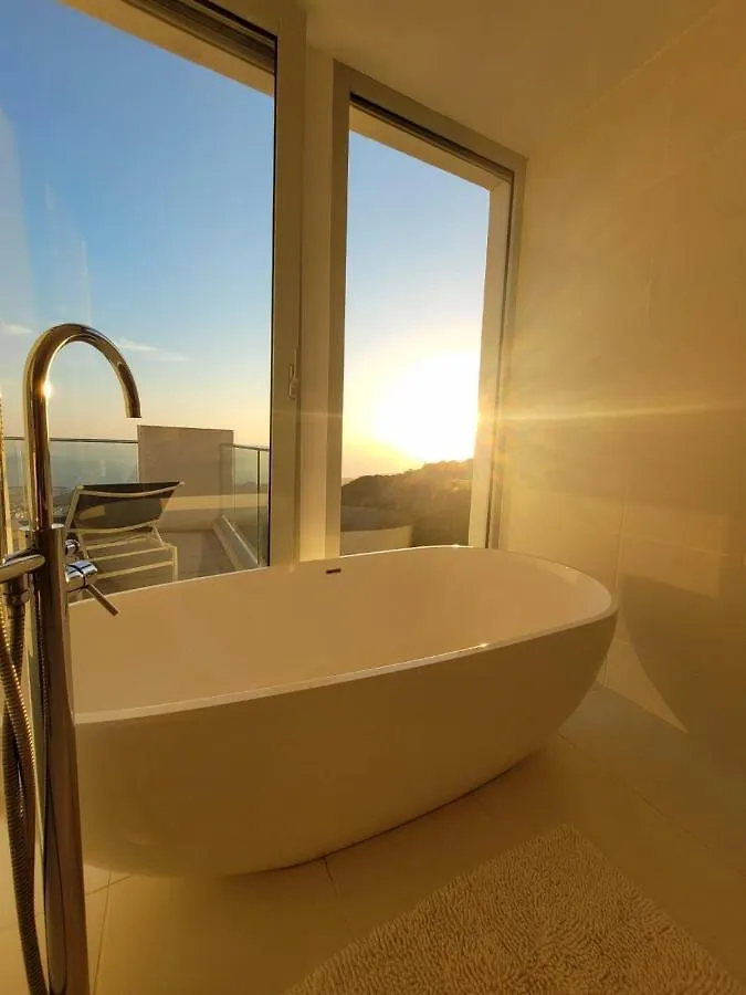 B&L Services - Villa Roque Del Conde Costa Adeje  Spanien